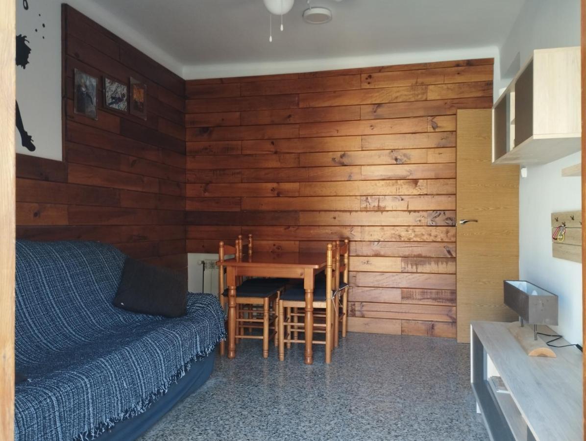 Alquiler En Importante Zona De Escalada !! Apartment Camarasa ภายนอก รูปภาพ